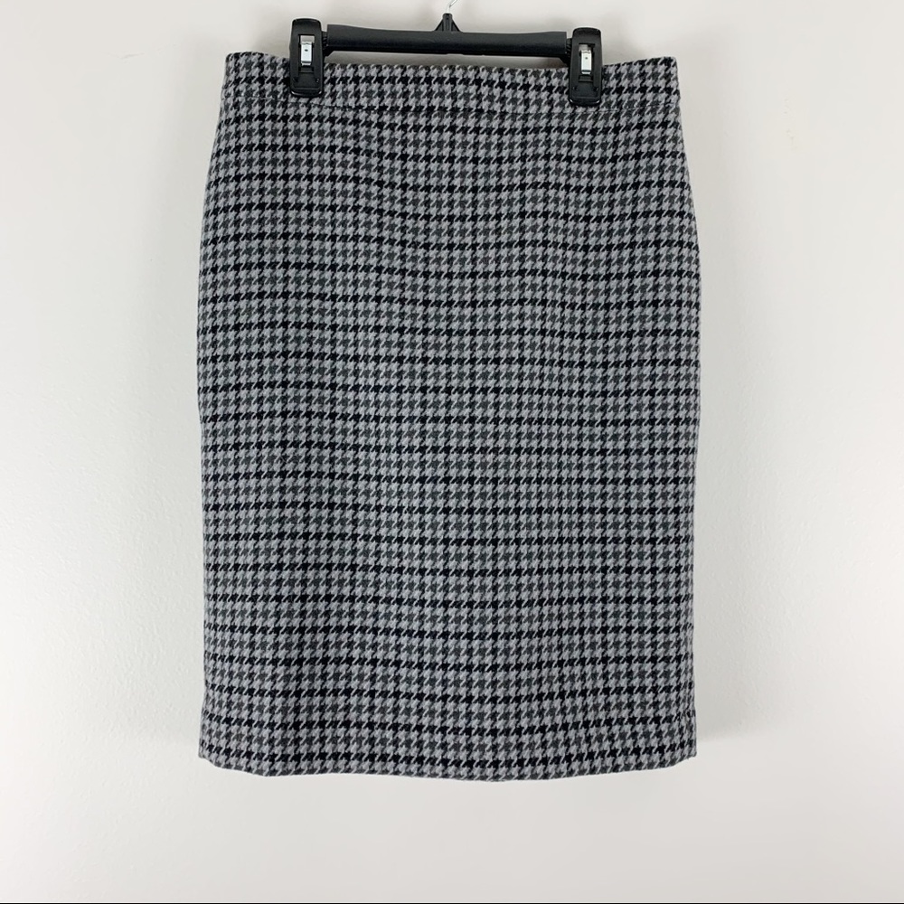 J. Crew Factory Pencil Skirt Wool Blend Houndstooth Gray Black Check Women’s 2 - Picture 11 of 11